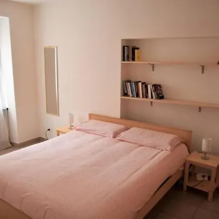 Le Androne Di Lägenhet Trento