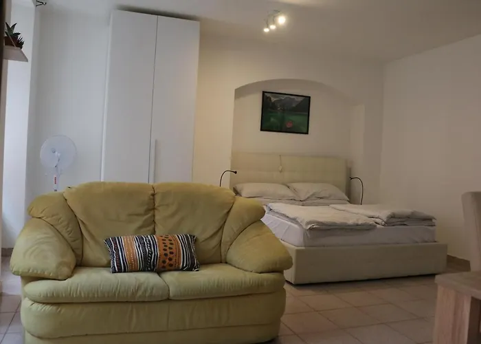 Le Androne Di * Trente